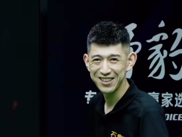 梅西正用双