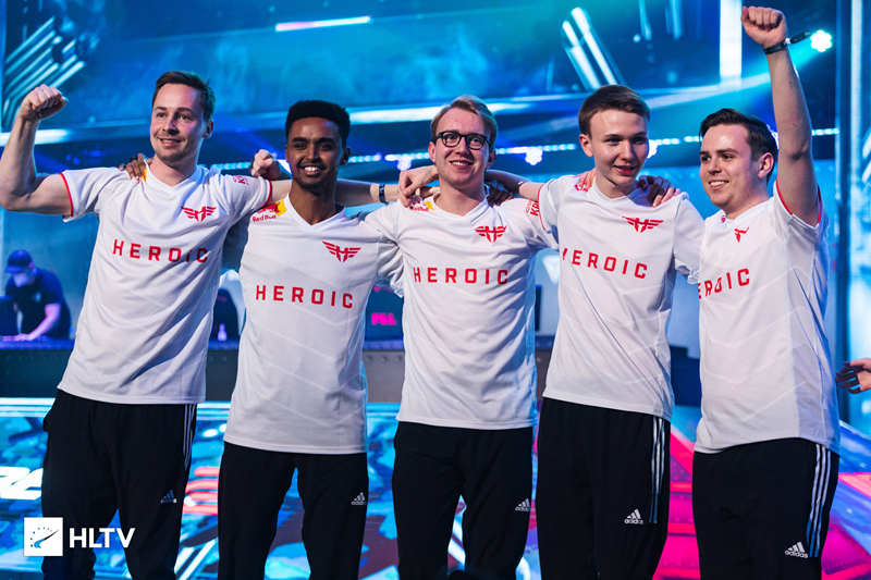 开局她并没 开局她并没