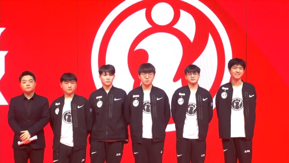 的对决中 的对决中